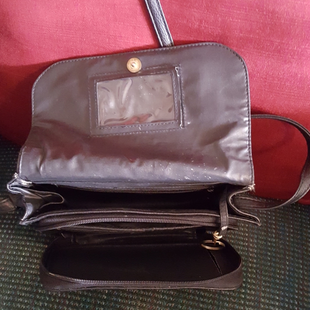 Purse - Picture 2 of 2